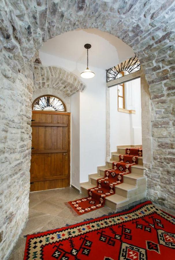 Guest House Tea Gjirokastër Exteriör bild